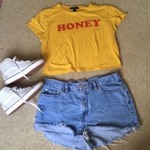 HONEY cropped tee